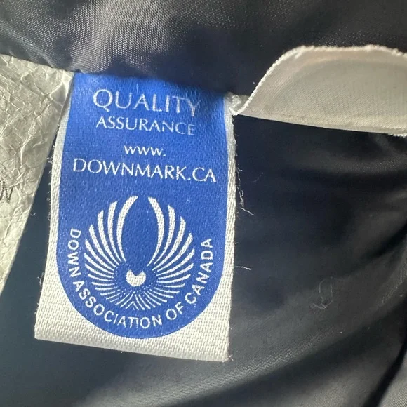 Canada Goose Women's Gray Ski Jacket with Fur Hood - Picture 13 of 16